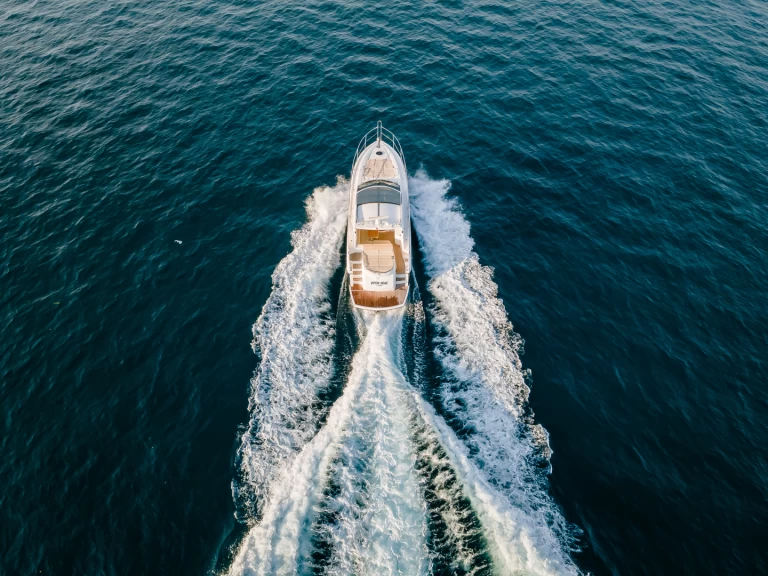 Luxury Yacht rental in Marina Zadar - Sunseeker Portofino 48
