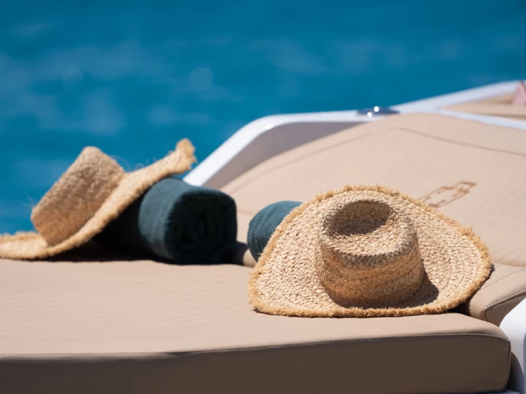 House of Hütter  Moneypenny in Ibiza Town on SamBoat