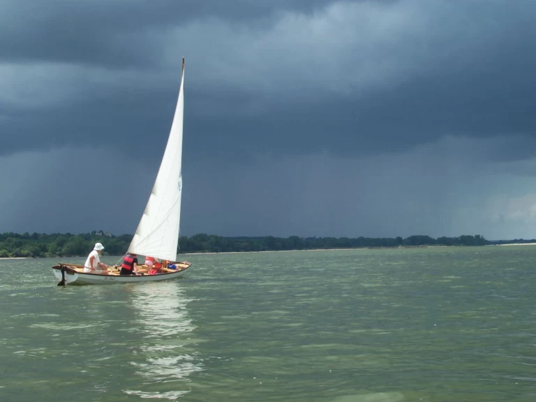 Sailboat rental with or without captain Canotage de France Nantes