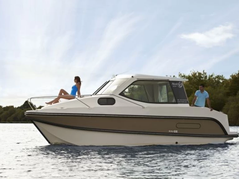 Boat rental Sedan Primo in Joigny on Samboat