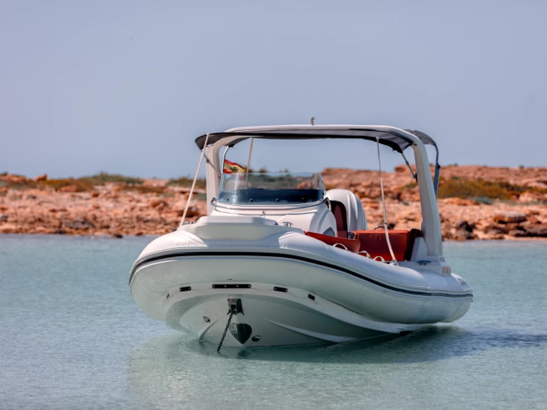 Zodiac Medline 9 in Marina Ibiza on SamBoat
