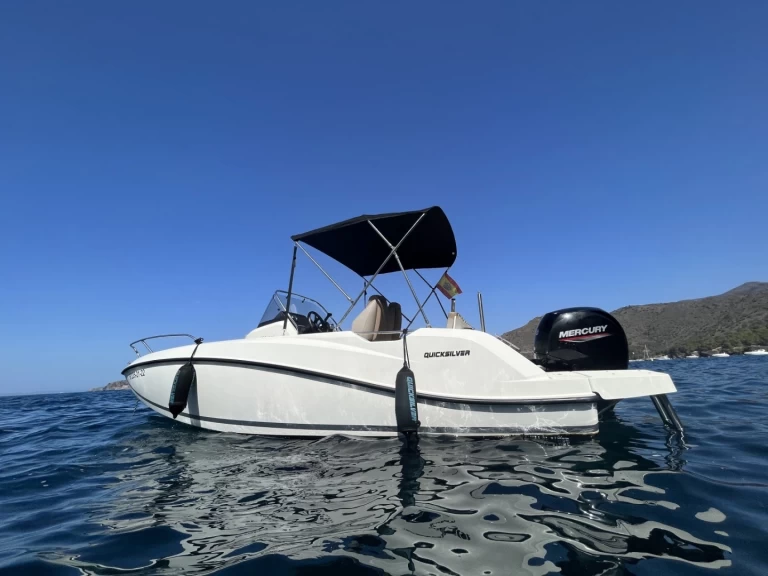 Quicksilver Activ 605 Open charter bareboat or captained in  Roses