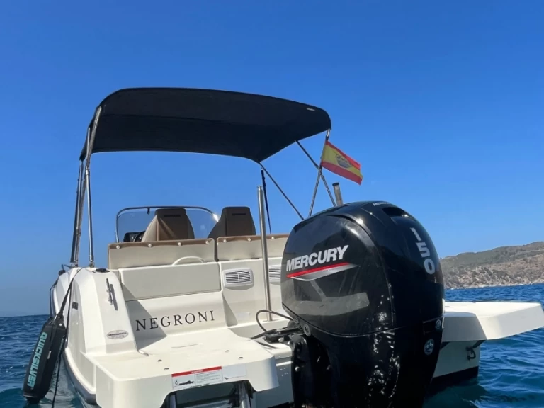 Motorboat rental in Roses - Quicksilver Activ 605 Open