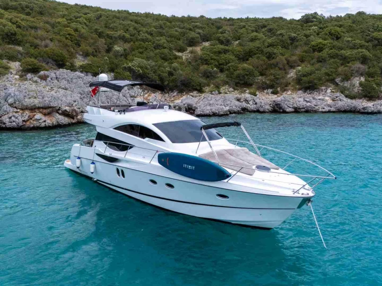 Luxury Yacht rental in Torba - Numarine Numarine  55