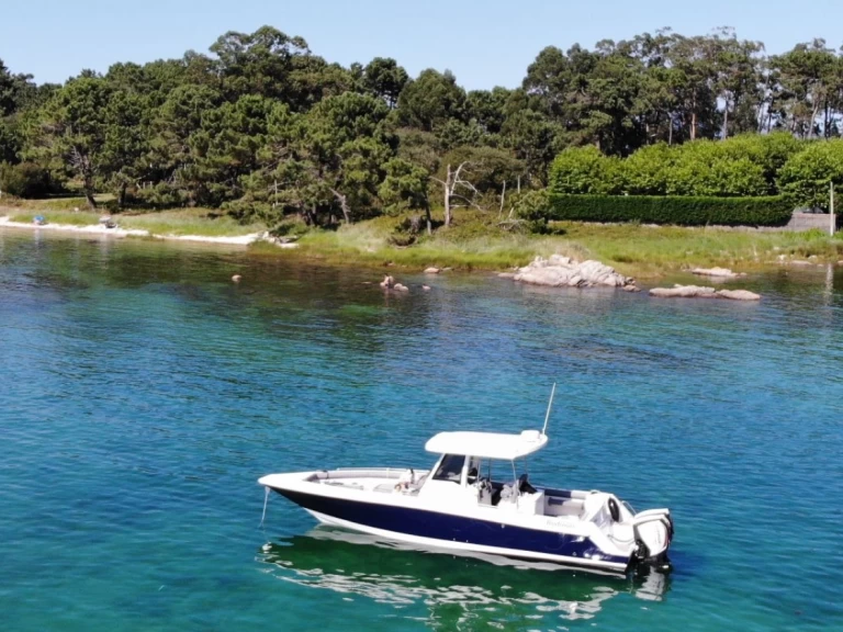 Motorboat for rent Sanxenxo at the best price