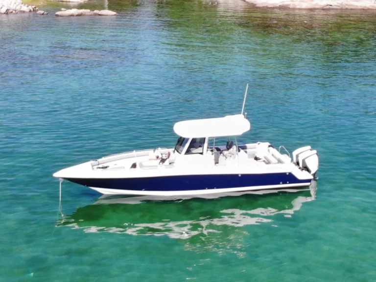 Rodman 33  charter bareboat or captained in  Sanxenxo