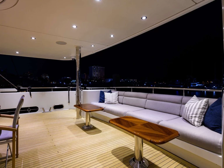 Yacht charter Fort Lauderdale cheap LADY JJ