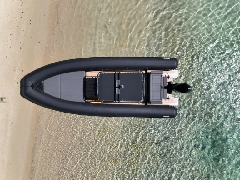 Yacht charter Bonifacio cheap Sea Water Phantom 260
