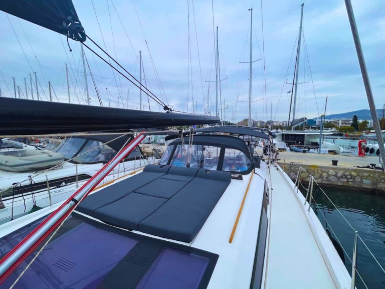 Bareboat Rental Sailboat Dufour with a boat licence