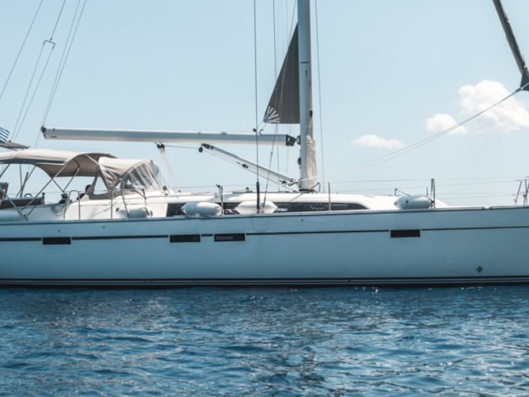 Rent a Bavaria Cruiser 46 Alimos