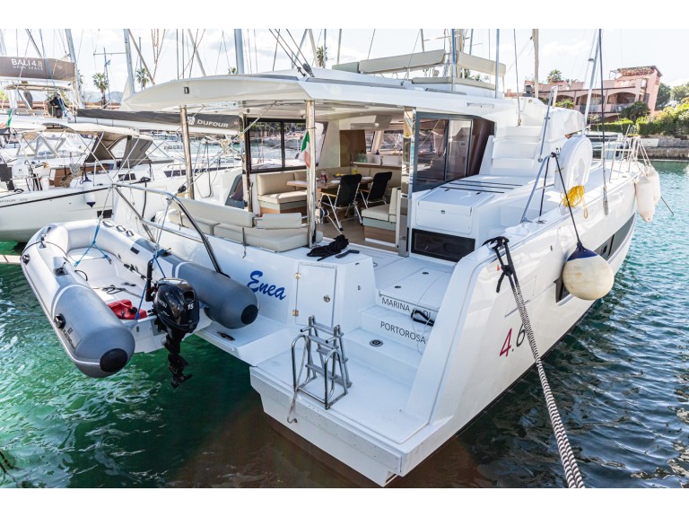 Bali Bali 4.6 in Furnari on SamBoat