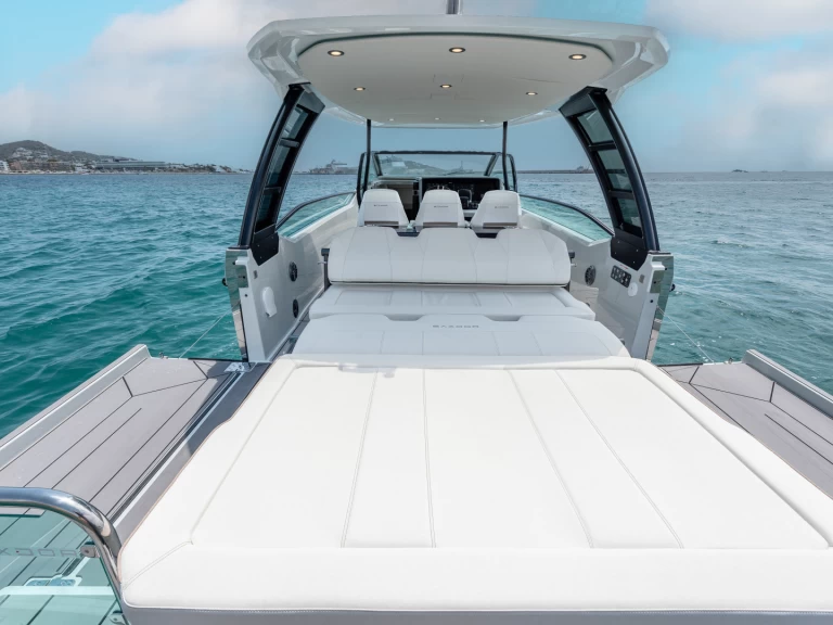 Motorboat for rent Ibiza Town at the best price