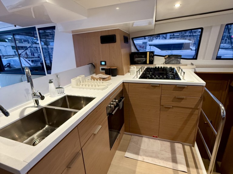 Yacht charter Paros (Island) cheap Bali 4.6