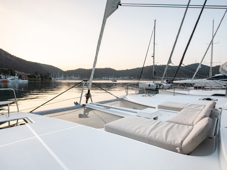 Catamaran rental with or without captain Lagoon Fethiye