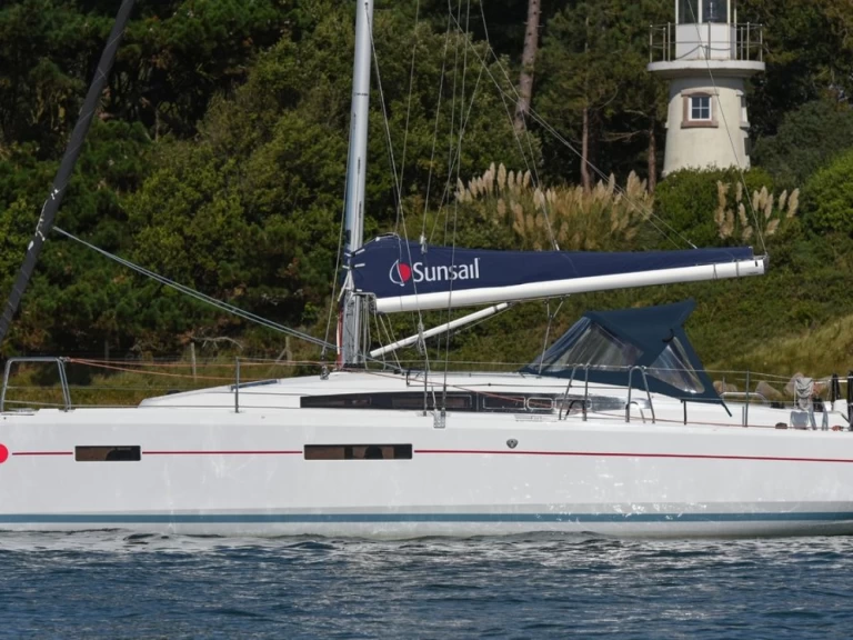 Rent a Jeanneau Sun Odyssey 389 Cannigione