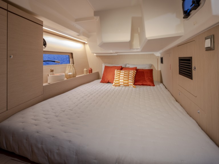 Sailboat rental in Gouvia - Bénéteau Oceanis 46.1