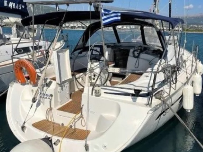 Bareboat Rental Sailboat Bavaria with a boat licence
