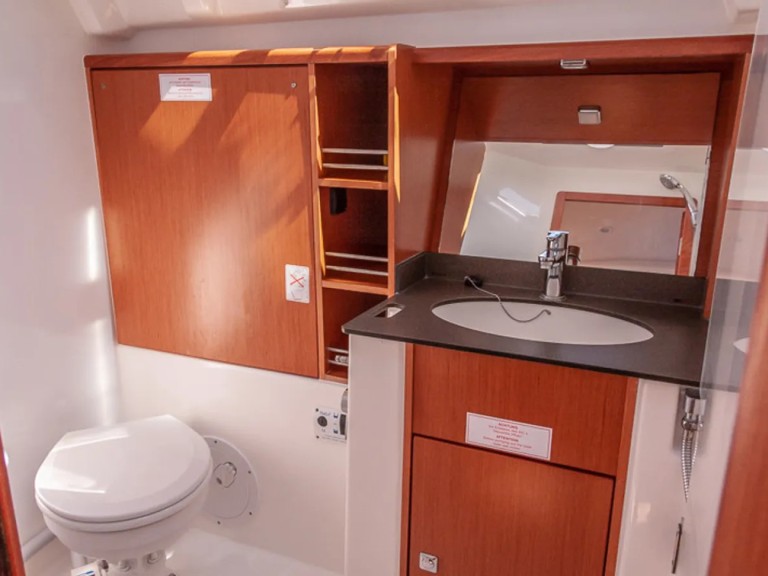 Bavaria Bavaria 41 Cruiser in Lefkáda on SamBoat