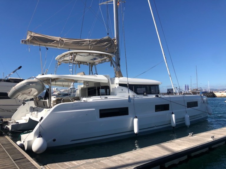 Rent a Lagoon Lagoon 46 Corralejo