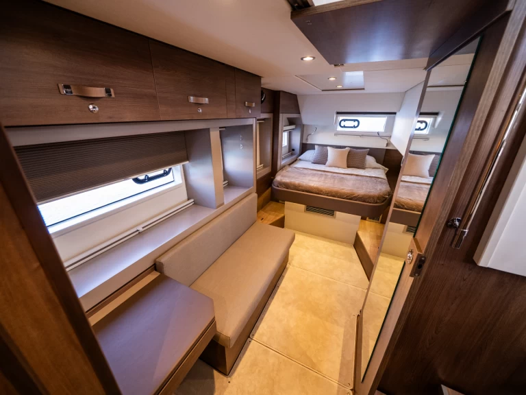 Rent a Bali Catamarans Bali 4.6 (owner's version) Paros (Island)