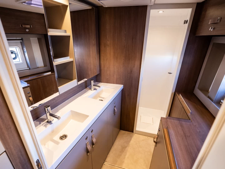 Yacht charter Paros (Island) cheap Bali 4.6 (owner's version)