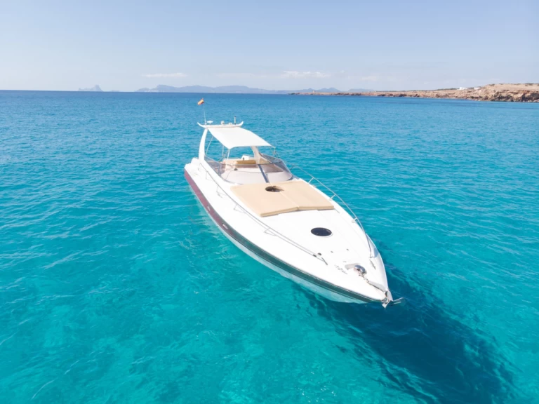 Boat rental Sunseeker apache 45 in Ibiza Town on Samboat