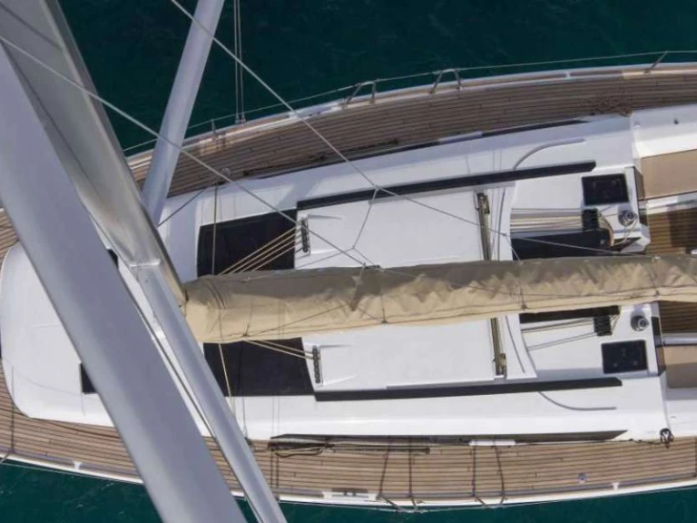 Bareboat Rental Sailboat Dufour with a boat licence
