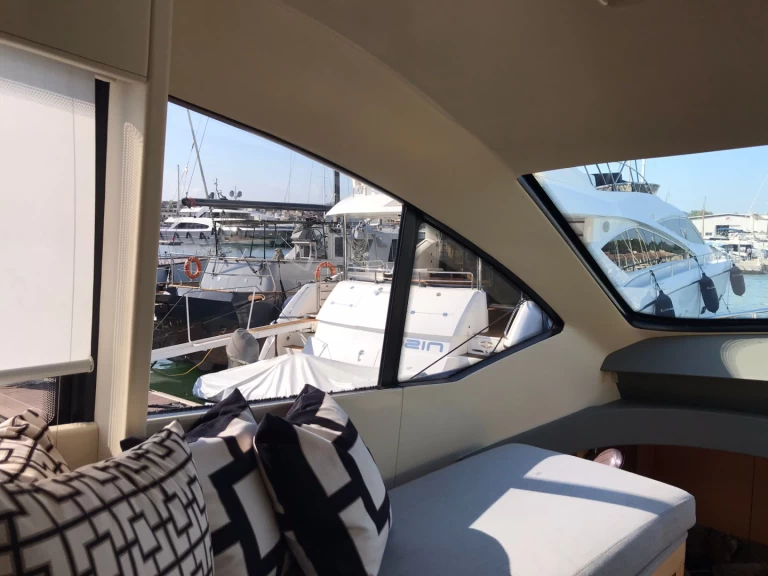 Pershing Pershing 64 charter bareboat or captained in  Antibes