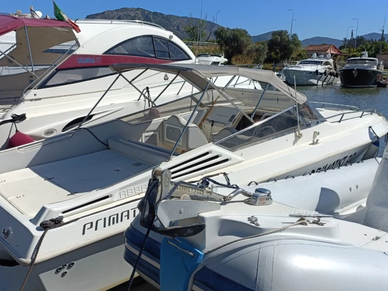 Motorboat for rent Porto Badino at the best price