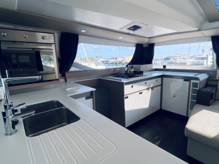 Boat rental Fountaine Pajot Elba 45 in Tortola on Samboat