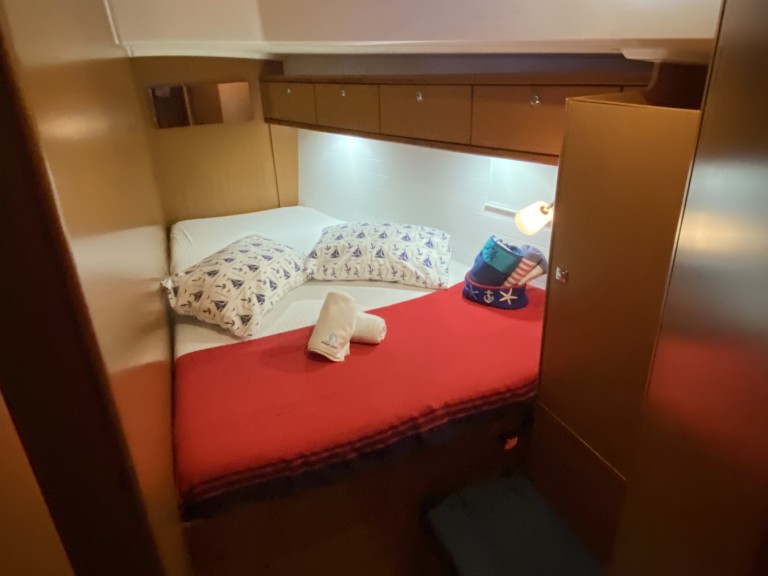 Sailboat rental in Fethiye - Bavaria Cruiser 46