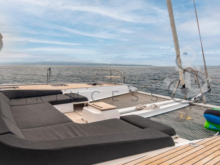 Bareboat Rental Catamaran Lagoon with a boat licence