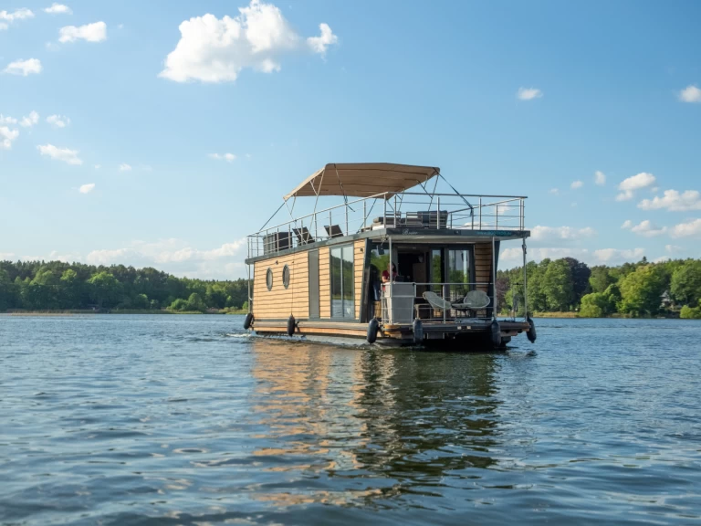 Houseboat rental in Fürstenberg/Havel - WOMA Woma D13
