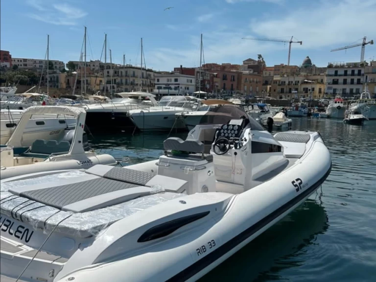 RIB for rent Monte di Procida at the best price