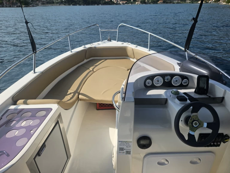 Boat rental Eolo Eolo 590 Open in Orašac on Samboat