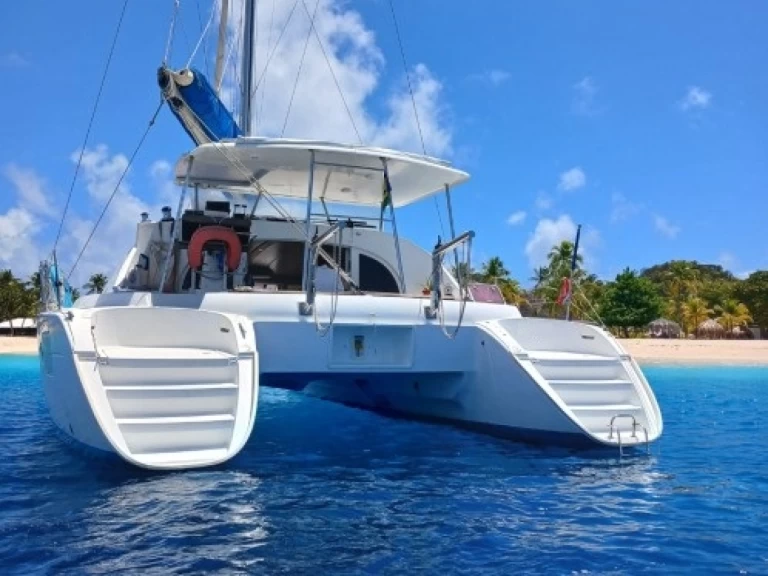 Catamaran for rent Rodney Bay Marina at the best price