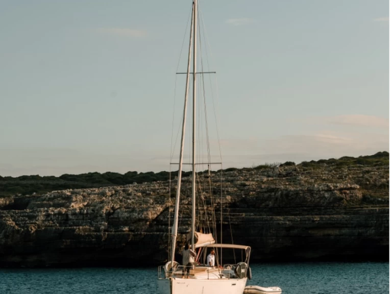 Dufour Dufour 385 Grand Large in Mahón on SamBoat