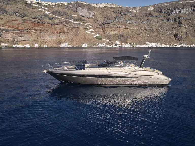 Bareboat Rental Luxury Yacht Riva with a boat licence