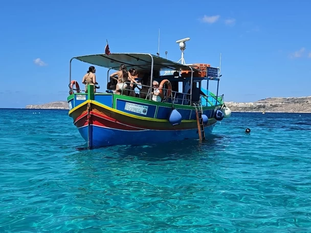 Motorboat rental with or without captain Custom Made Mellieħa