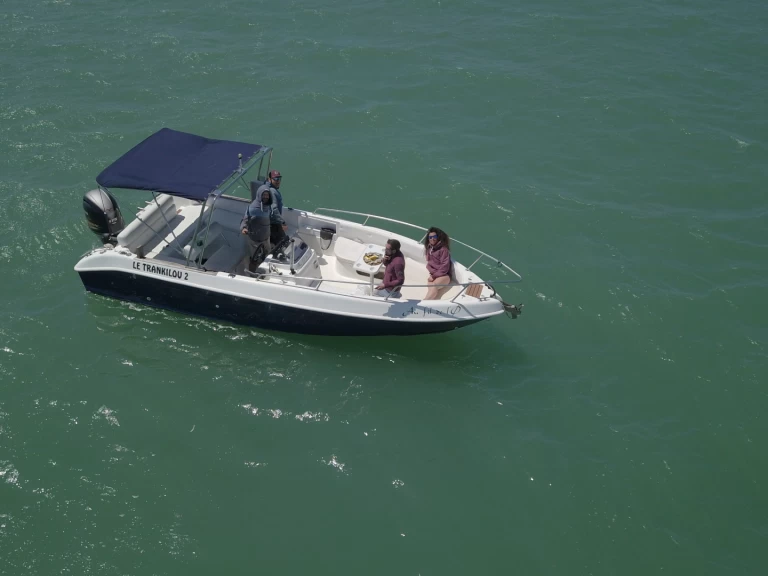 Yacht charter La Tremblade cheap Eden 22