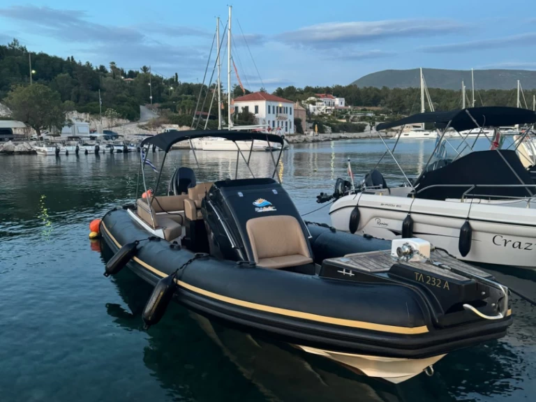 Rent a yo boats 8.60 Nikiána