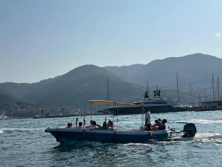 Boat rental Gozzo Gozzo in La Spezia on Samboat