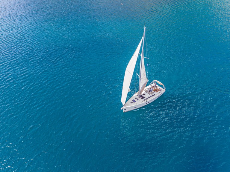 Dufour Dufour 430 in Palermo on SamBoat
