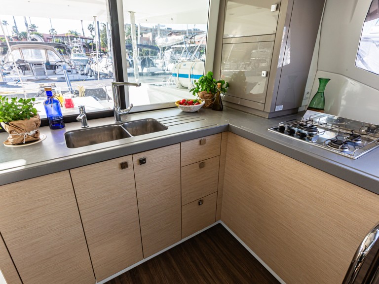 Rent a Fountaine Pajot Lucia 40 Furnari