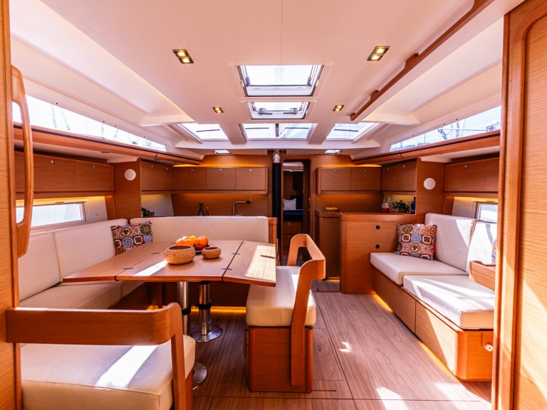 Sailboat rental with or without captain Dufour Furnari