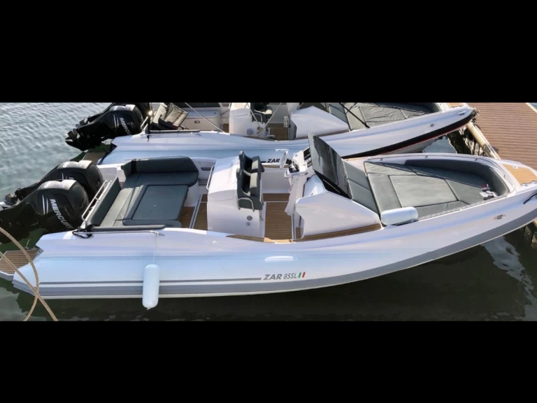 RIB rental with or without captain Zar Saint-Florent