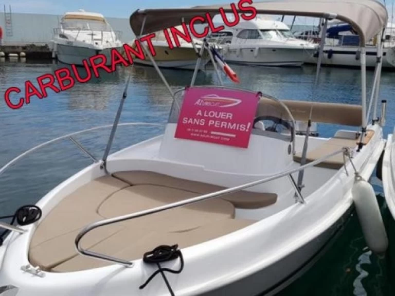 B2 Marine CAP-FERRET 452 Open San Permis charter bareboat or captained in  Port Santa-Lucia