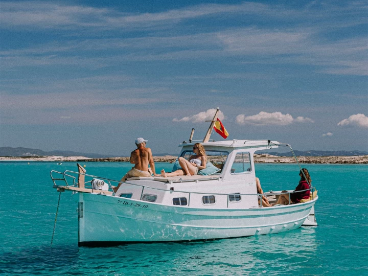 Motorboat rental in Marina Ibiza - Copino LLaut 36