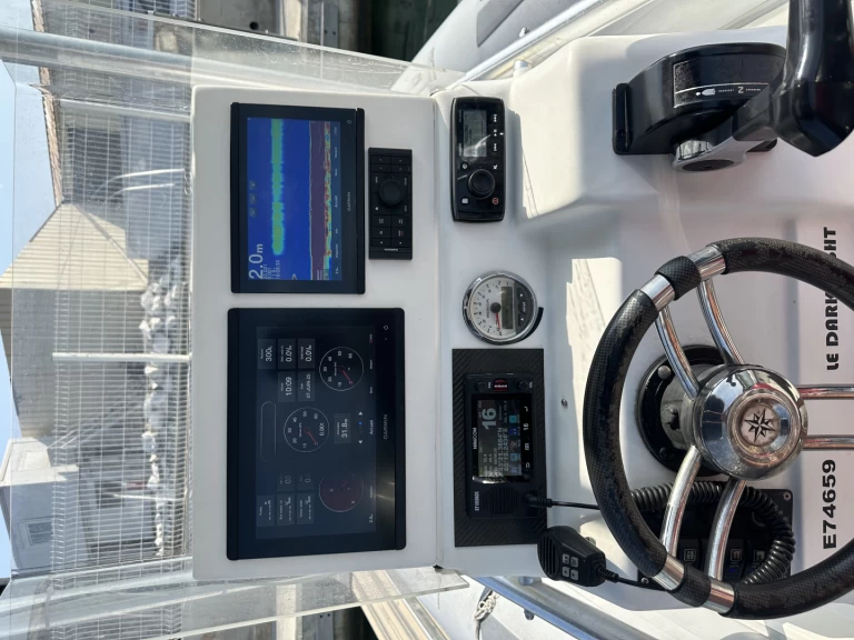 Boat rental Caribe Caribe UB24 in Marseille on Samboat