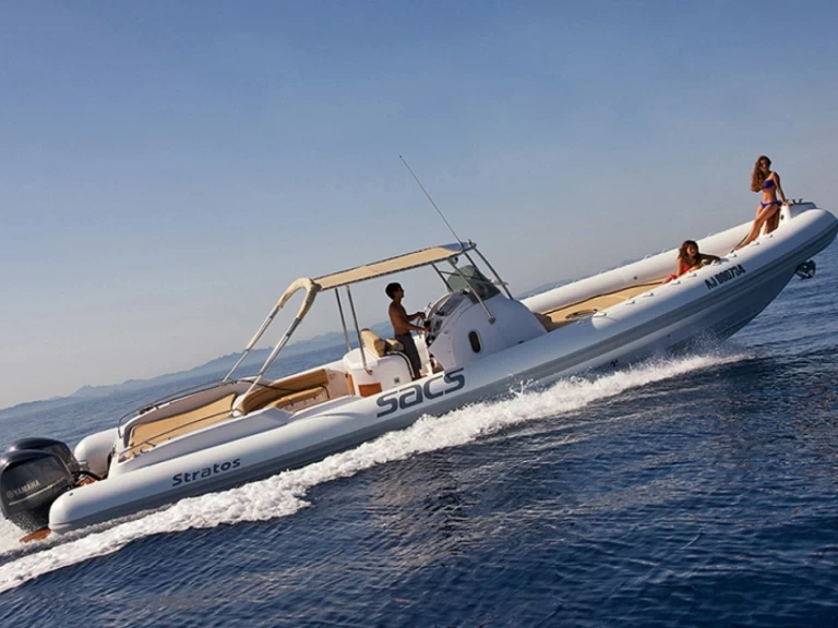 Rent a Sacs Stratos 42 Bonifacio Ferry Port